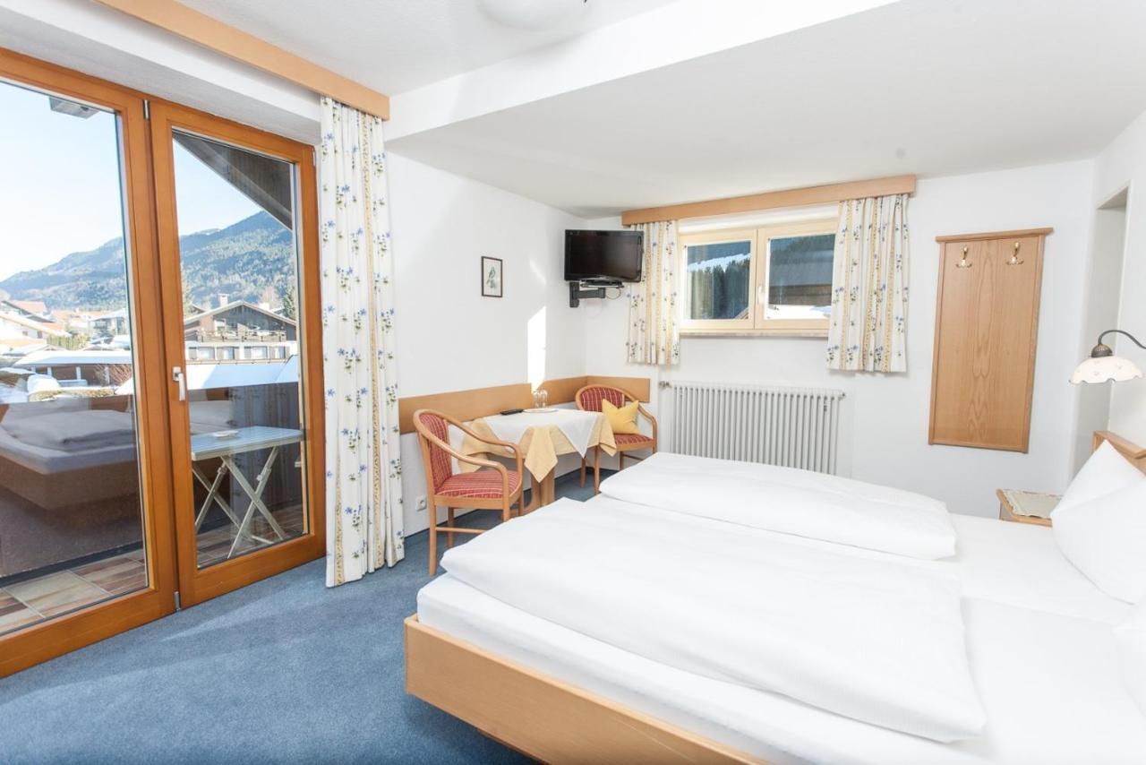 Fideliushaus Bed & Breakfast Oberstdorf Exterior foto